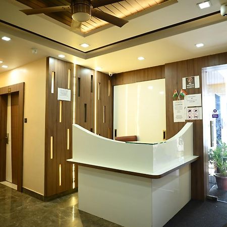 ראנצ'י Kings Inn Hotel מראה חיצוני תמונה
