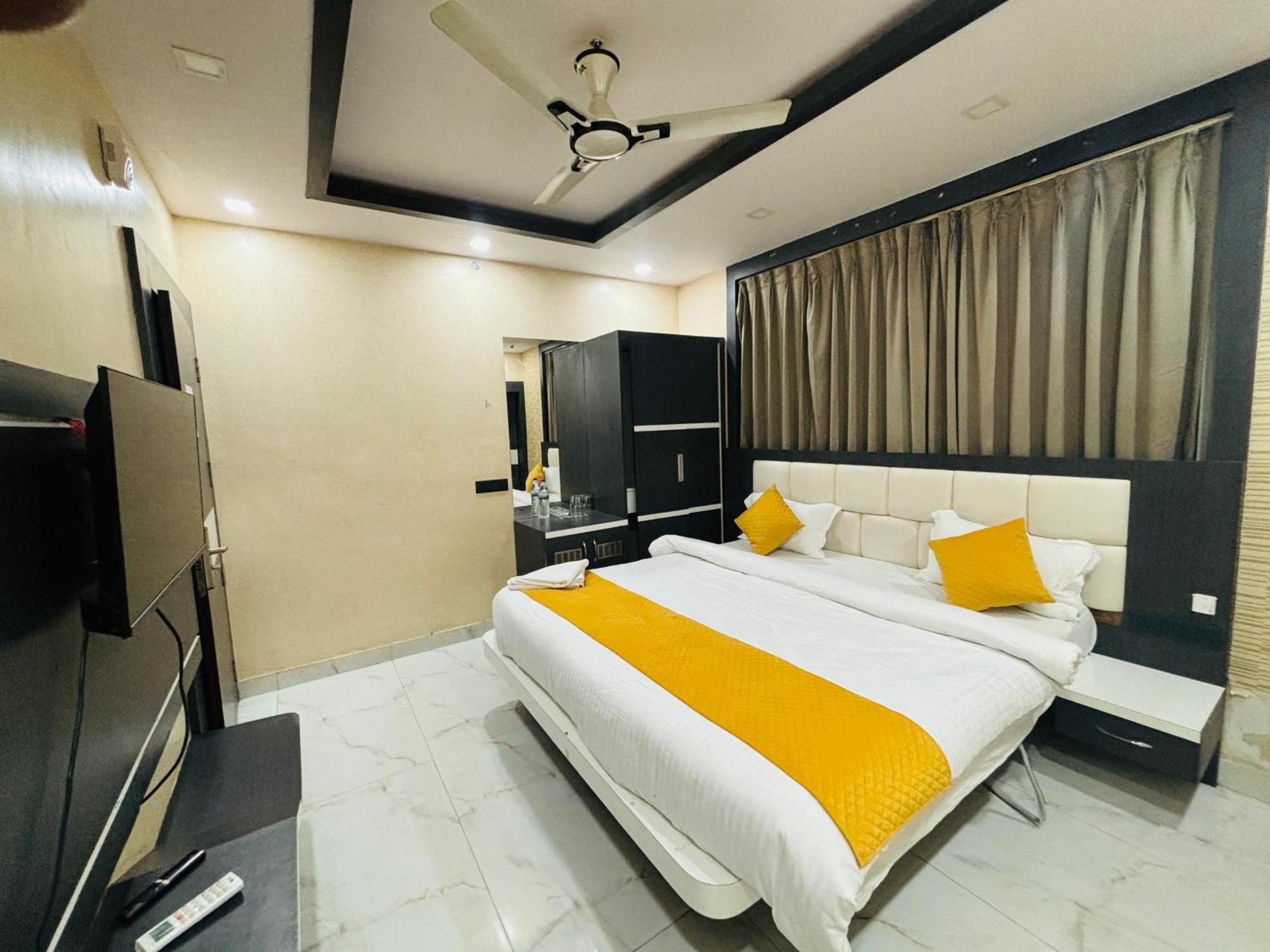 ראנצ'י Kings Inn Hotel מראה חיצוני תמונה